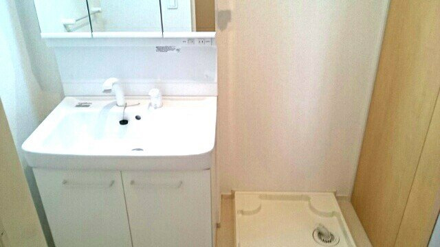 アイフラット日新Ⅱの洗面所|忙しい朝には欠かせない洗面所です