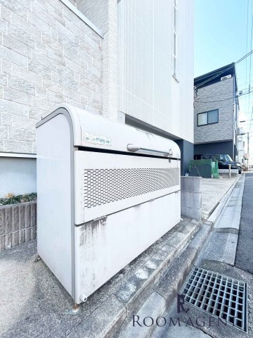 ハーモニーテラス坂井戸町Ⅱのエントランス