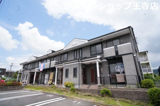 グランソレイユ　（斑鳩町）