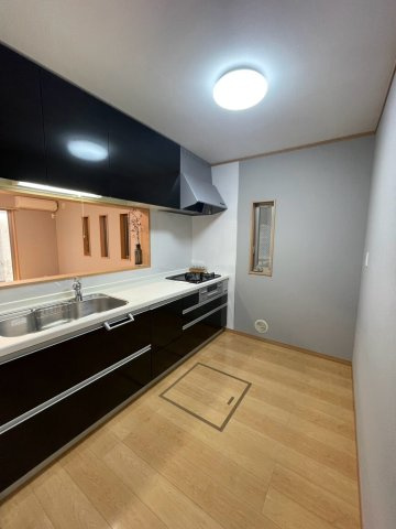 寝屋川市太間町のキッチン|キッチンスペースも広々！