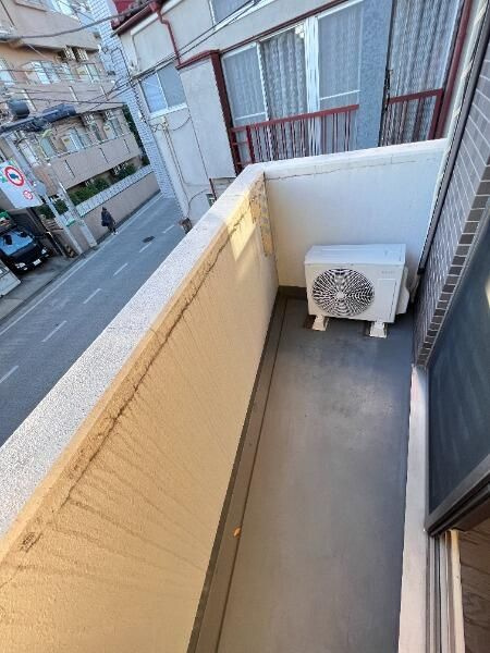ザ　サンズコア　アパートメントのバルコニー