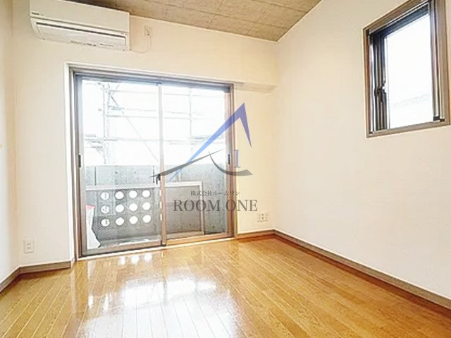 FORTISの居間・リビング|洋室のお部屋です。