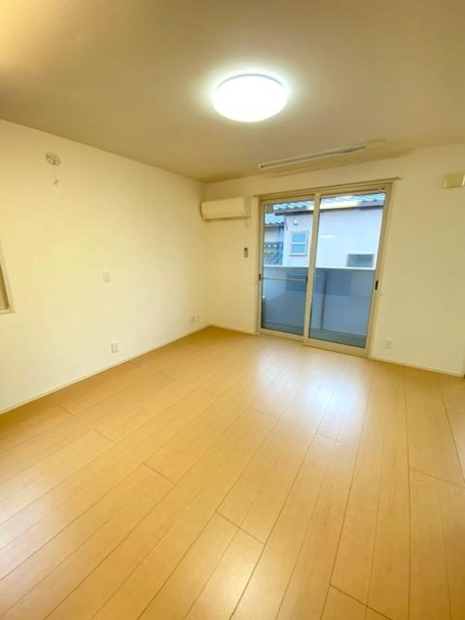 ウィット芦原の居間・リビング