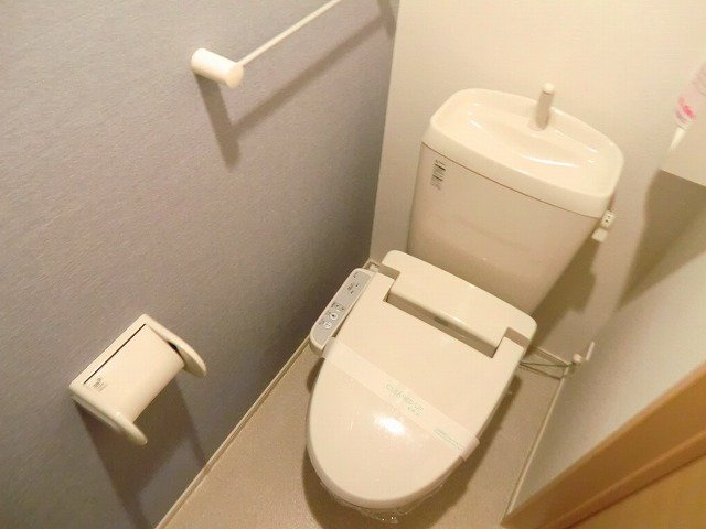 【トイレ】 | オーブ・ココ　Ⅲ | コンパクトで使いやすいトイレです