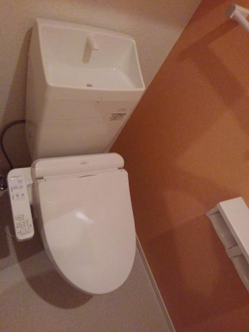 【トイレ】 | フォレスト　Ｔ・Ｈ　Ⅲ | 落ち着いた色調のトイレです