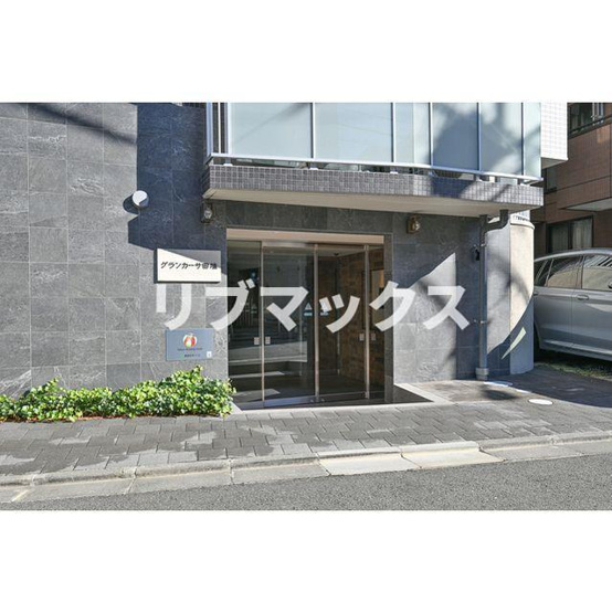 【エントランス】