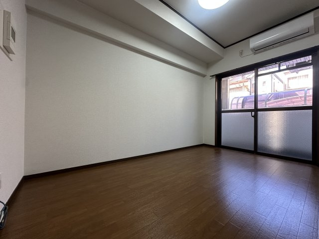 シャルマンフジ住吉弐番館の洋室