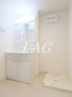 【洗面所】 | リブリ・フィレンツェ | 洗面台です。