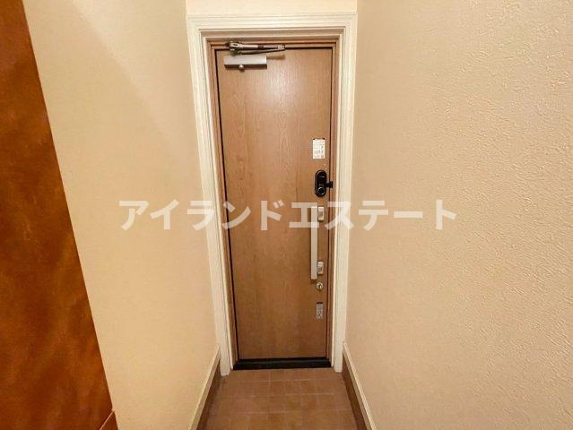 ジュンベリー　ペット相談　ネット無料　陽当たり良好の玄関
