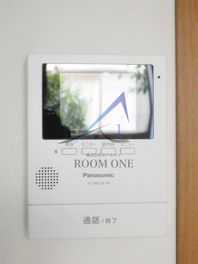 ロジュマンのセキュリティ|モニター付きインターホンです。