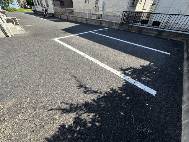 【駐車場】