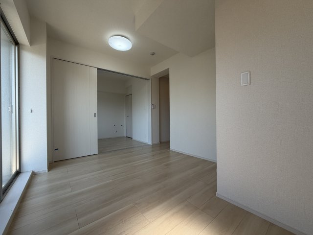 リアライズ長居公園通の居間・リビング