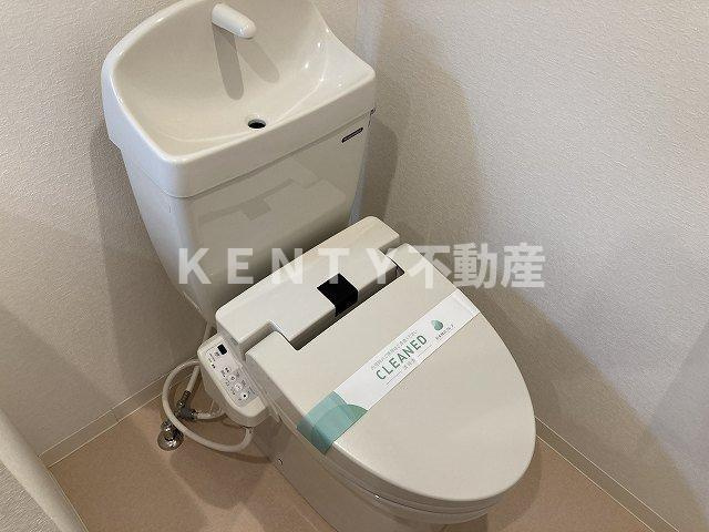 【トイレ】 | ウェルスクエア蒲田EAST | 清潔感のあるトイレです