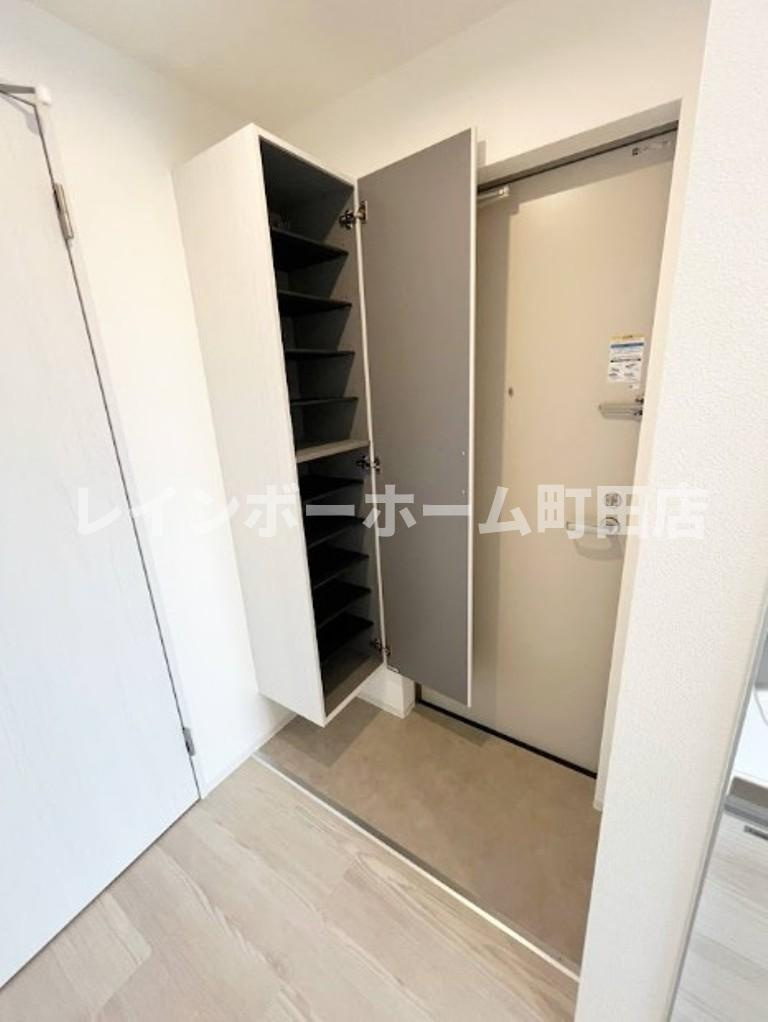 ジーメゾン相模台※初期費用分割あと払いサービス利用可能物件の玄関|※同施工参考画像