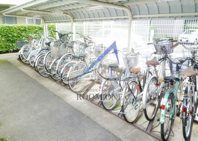 クレールコート芦花公園のその他共用部分|駐輪場です。