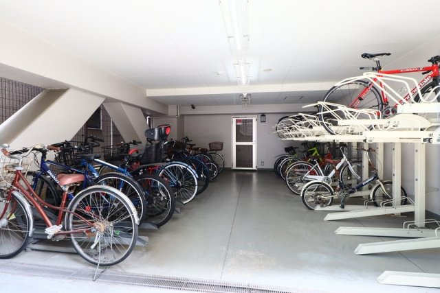 レフィール日本橋本町のその他共用部分|駐輪場