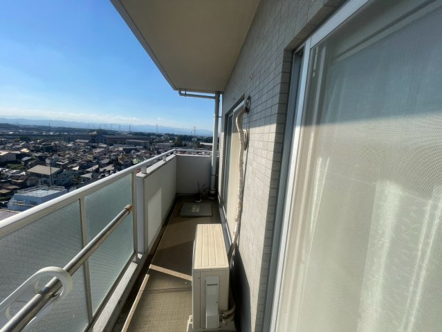 埼玉県鶴ヶ島市　区分マンションのバルコニー