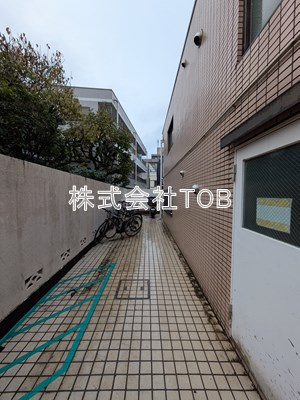 【その他共用部分】 | メゾン・ド・ジャンティエース | 自転車置き場