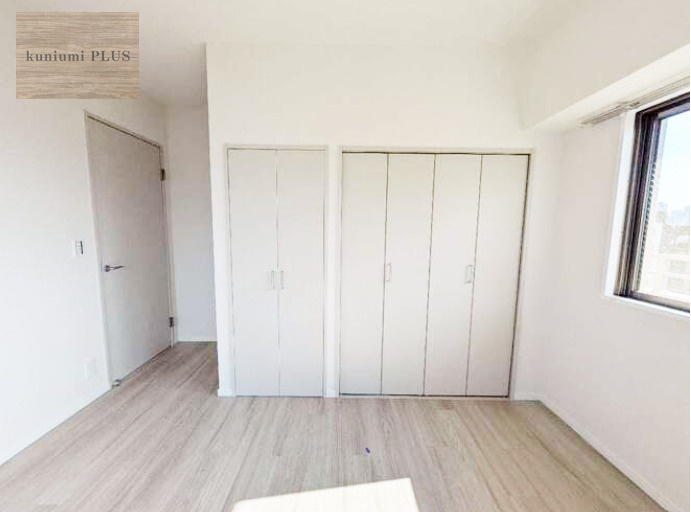 クレスタ梅田EASTアヴァンツィオの洋室