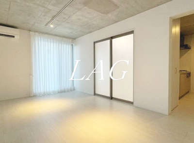 【居間・リビング】 | Ｍ　Ｒｅｓｉｄｅｎｃｅ　常盤 | 洋室のお部屋です。（モデルルームです）
