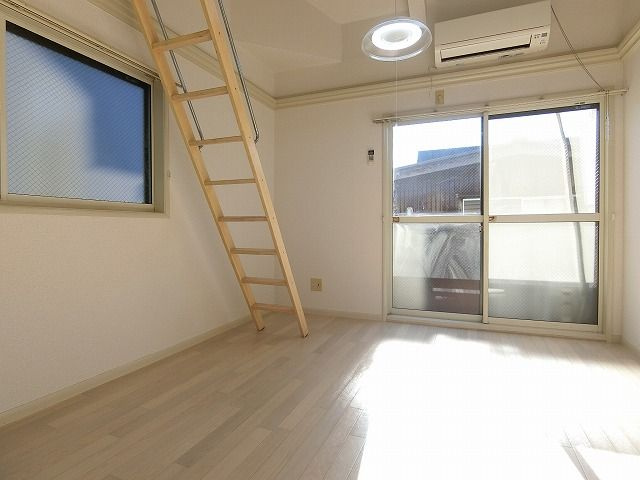 Ｌａ　ｃａｓａ大吉の居間・リビング