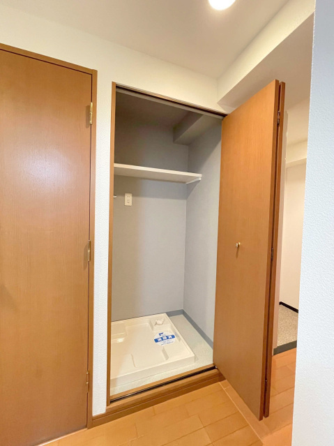 スカイコート大森第５の収納|室内洗濯機置き場