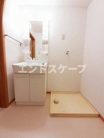 アヴニュ・カーサの洗面所|高崎、前橋のお部屋探しはエンドスケープまで！お客様の理想お聞かせ下さい♪