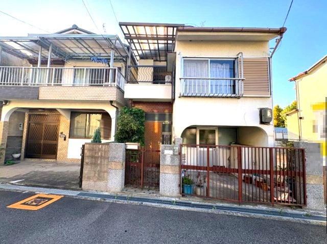 箕輪1丁目の前面道路含む現地写真|前面道路　東側に面し陽当り良好
