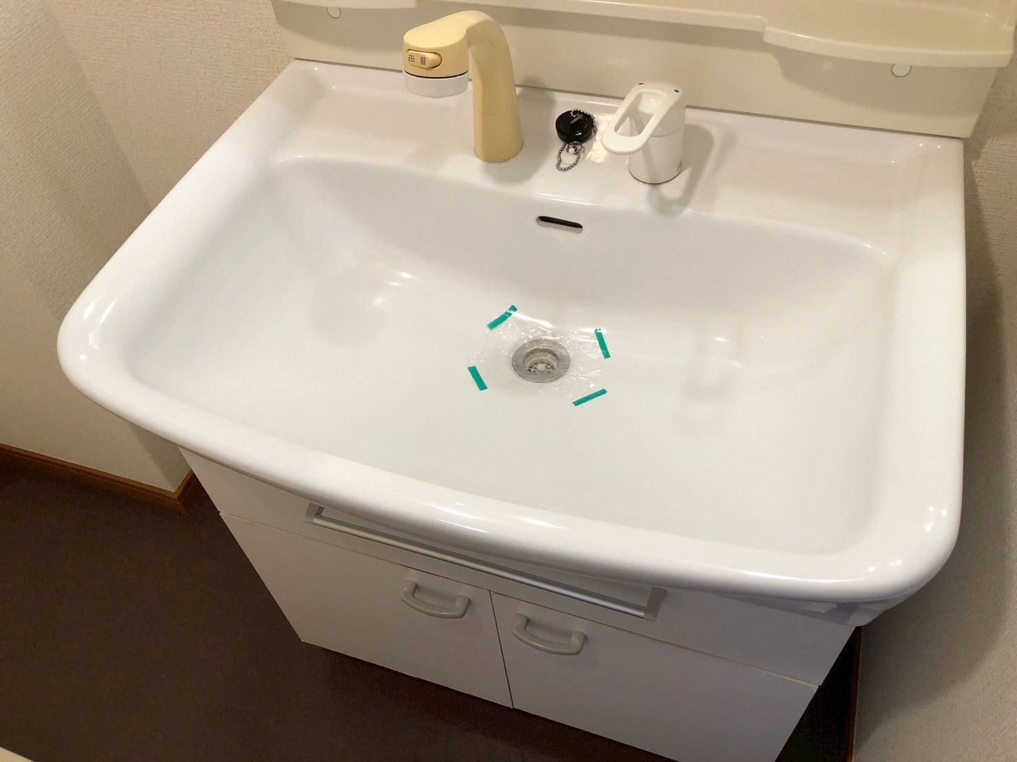 エスタシオンの独立洗面台|同建物別部屋 現況優先