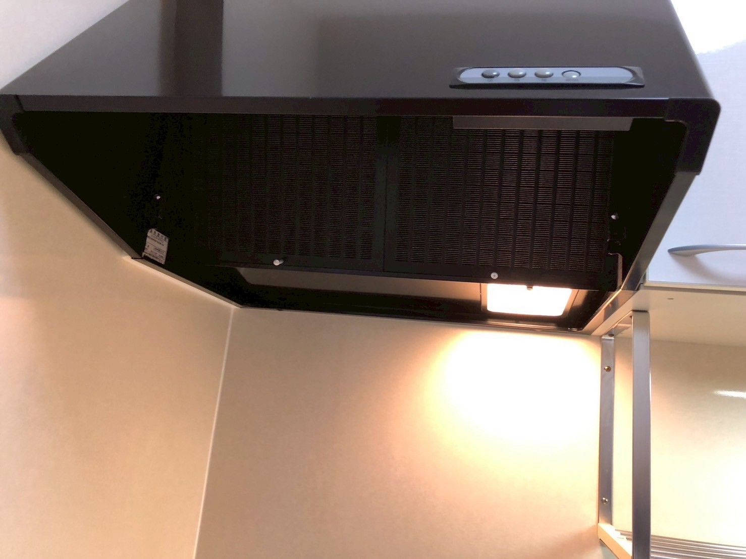 エスタシオンのキッチン|同建物別部屋 現況優先