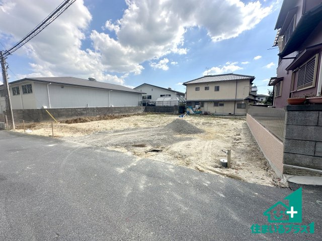 ●奈良市六条　第4期　新築一戸建ての外観|ご案内の際は現地集合はもちろん、ご自宅の送迎や最寄りの駅迄のお迎え等お気軽にご相談ください。