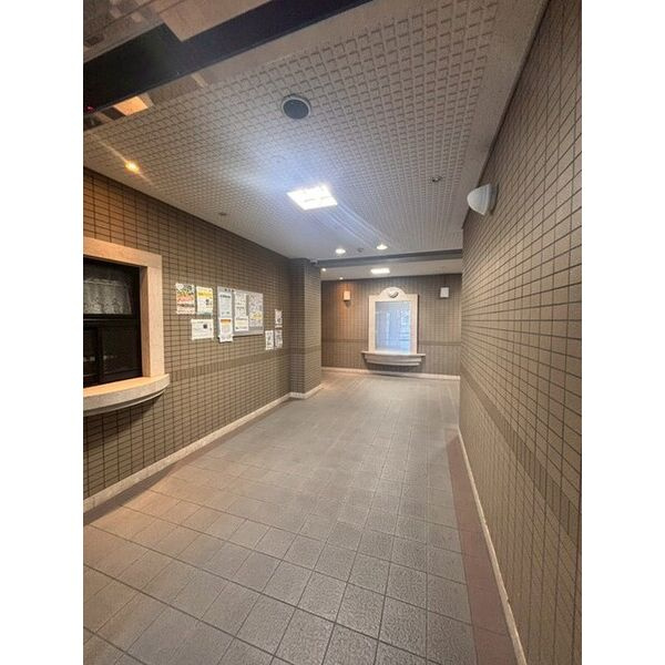 リーセント春町　那珂南小学校区のロビー|リーセント春町