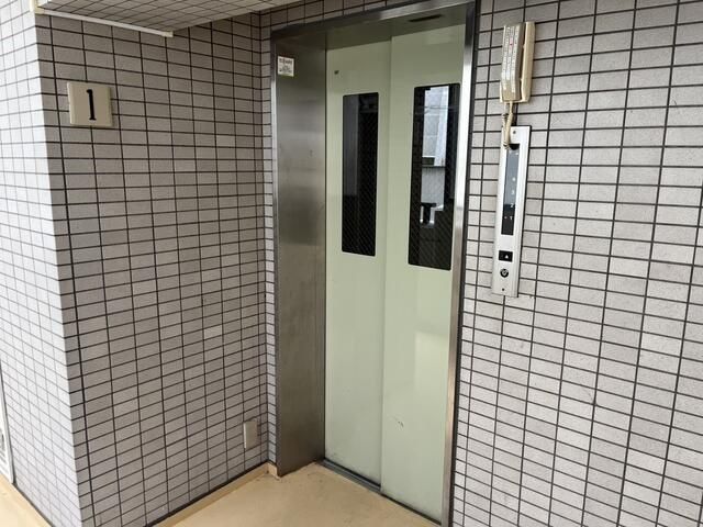 マイスタークエーレ西新宿のその他