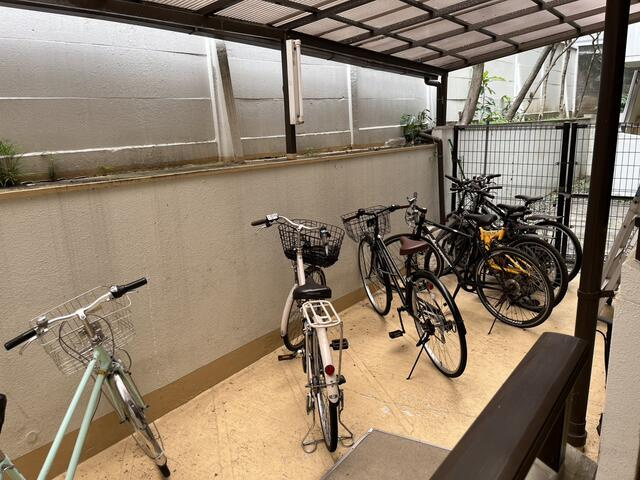 マイスタークエーレ西新宿のその他