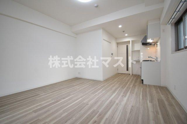 パラッツォ南森町の居間・リビング