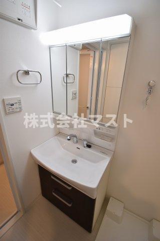 パラッツォ南森町の洗面所