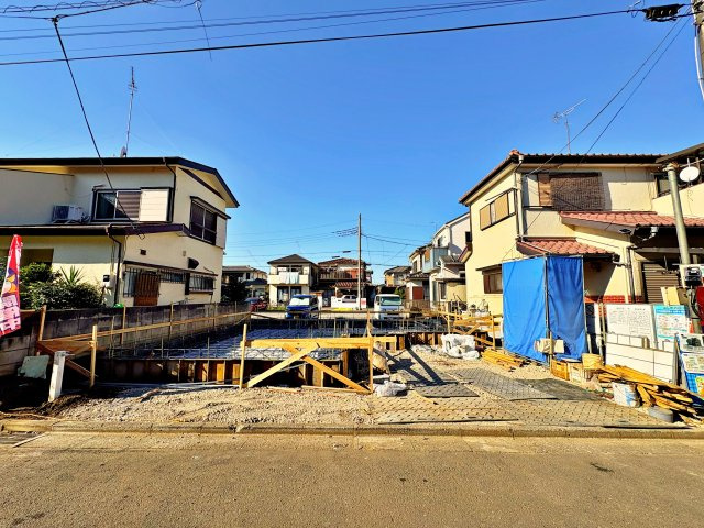 《仲介手数料半額》川越砂新田第3　限定1棟の前面道路含む現地写真