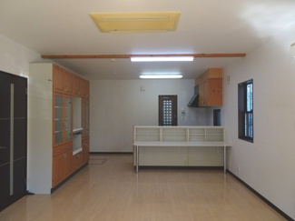 【居間・リビング】 | 川西市鴬台２丁目23の1　中古ー戸建て