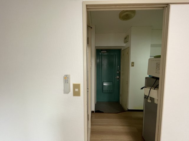 中野パレスの玄関|※現在入居中の為別のお部屋の写真です