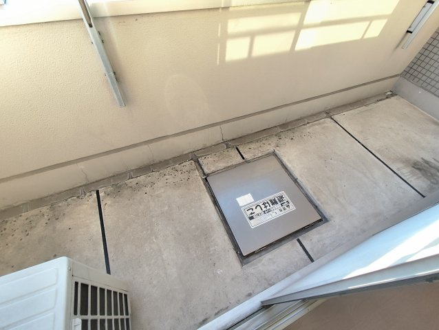 アルファイーストのバルコニー