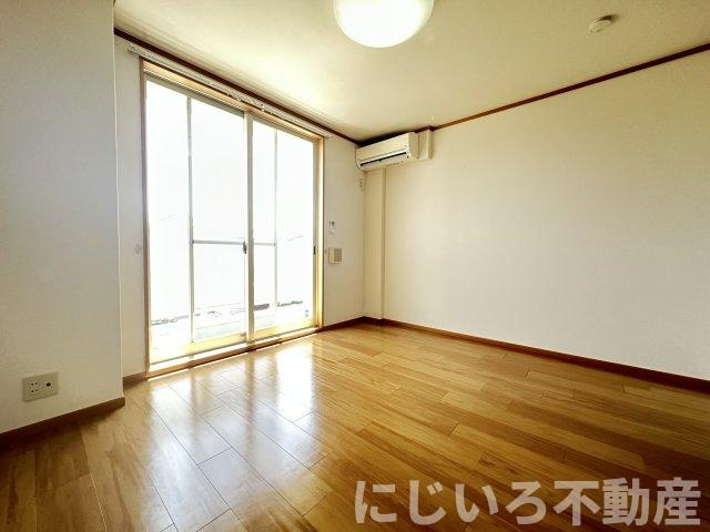 エスポワールAの居間・リビング