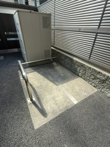 リストレジデンス上野黒門町のその他|バイク置場