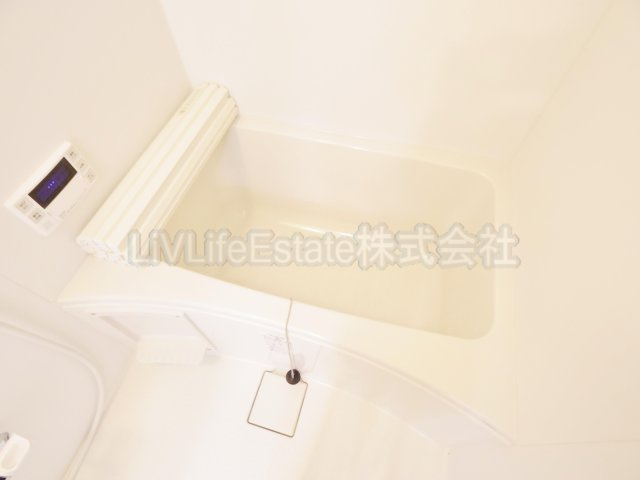 小平市喜平町１丁目の賃貸マンションの浴室