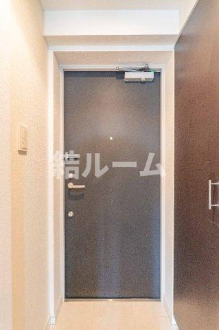 新宿区西早稲田３丁目の賃貸マンションの玄関