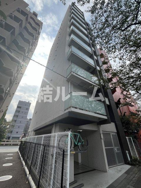 新宿区西早稲田３丁目の賃貸マンションのエントランス