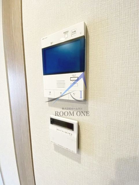 ネベル浅草橋の設備|モニター付きインターホンです。