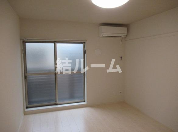 板橋区大和町の賃貸マンションの居間・リビング