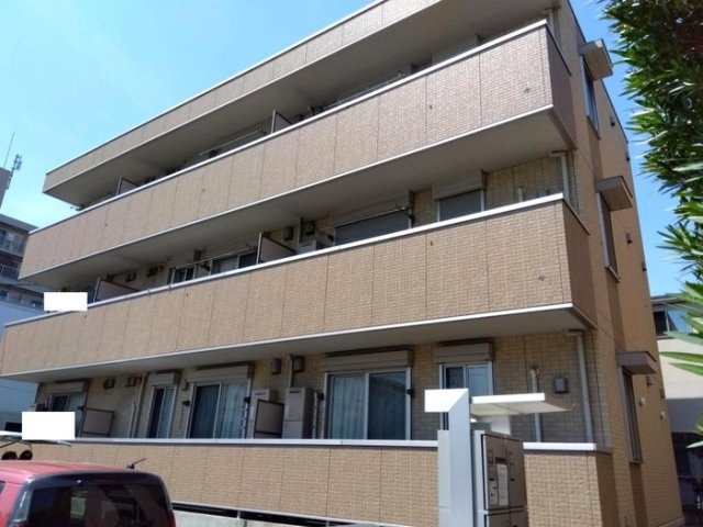 ウィン行徳の外観