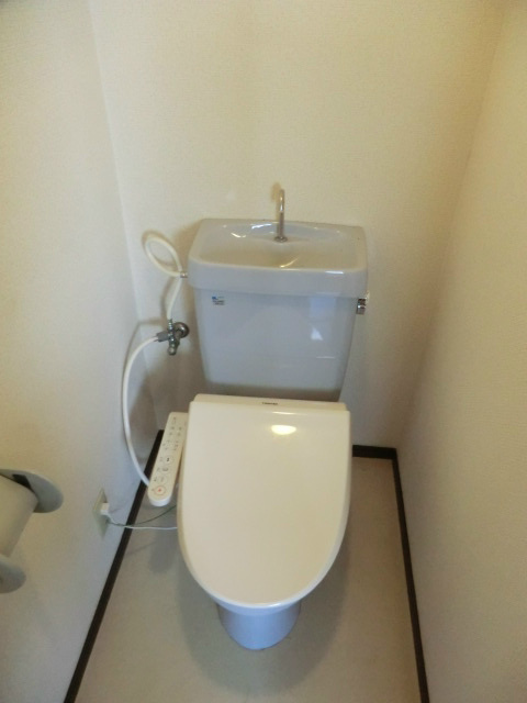 コーポティアラのトイレ