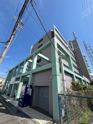 アンクレーゼの外観|落ち着いた雰囲気の外観です